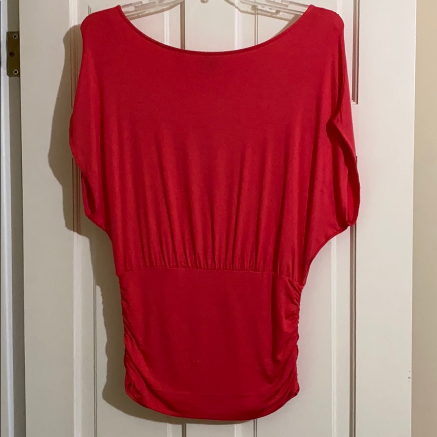 New Cute Express Top